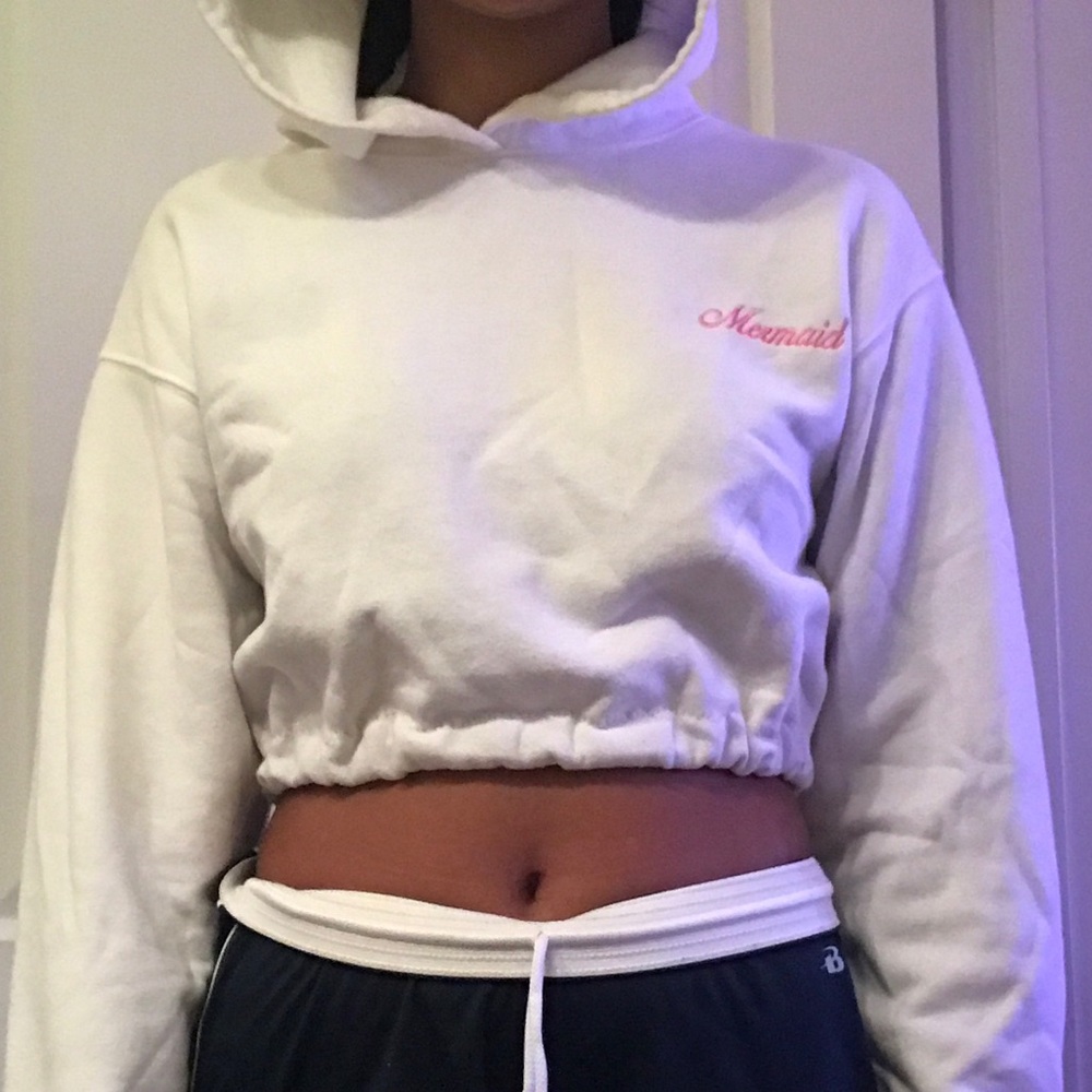 forever 21 cropped sweatshirt w pink mermaid